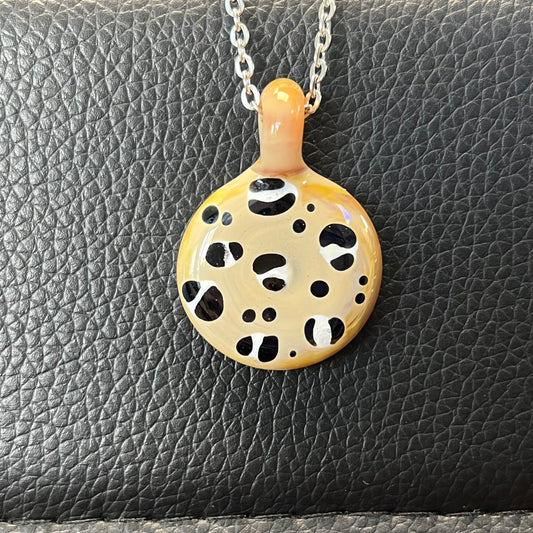 Leopard Pendy