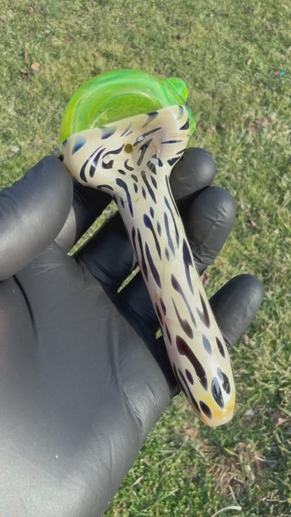 Leopard Uranium UV Bowl